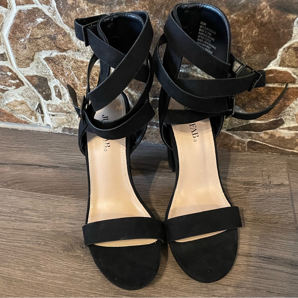 Black Fiona dress sandal from Justfab.